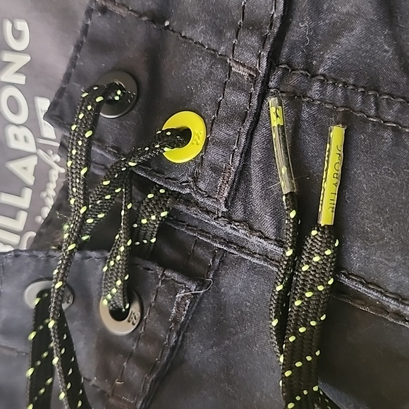 Billabong Swim Stripes Shorts - Picture 9 of 10